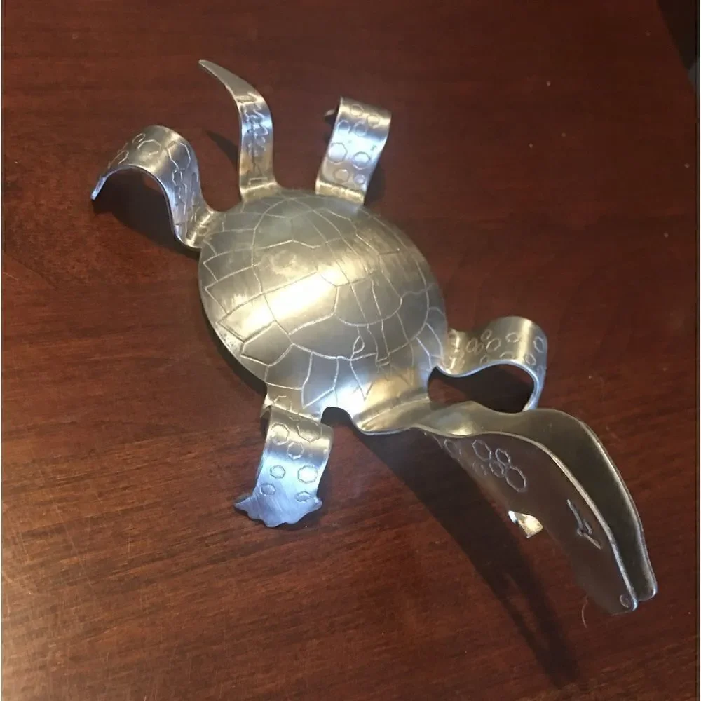Lager head metal bottle opener turtle unique bar gadget silver pourer